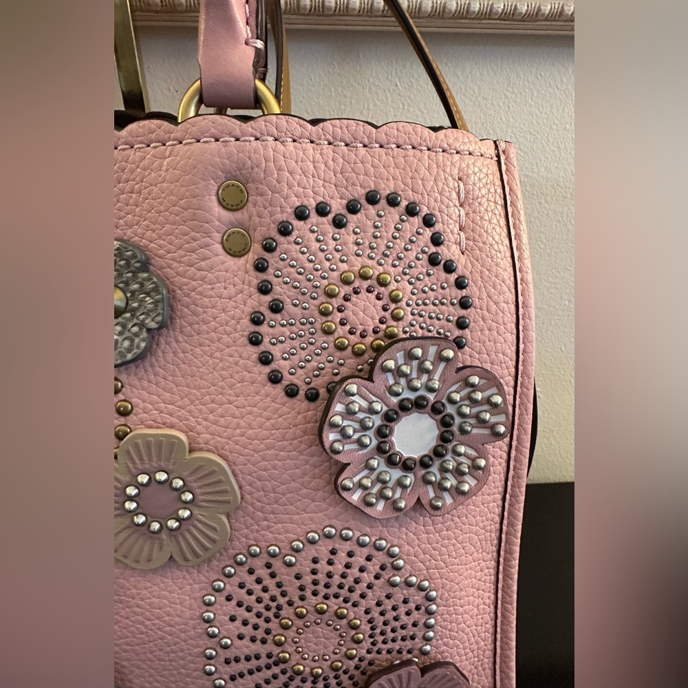 Coach Rogue Tea Rose Shoulder Bag Snake Two Way Handle  Leather Tote EUC - Picture 5 of 16